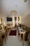 Britannia Inn Hotel - breakfast