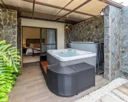 Hotel & Spa Poco a Poco - Costa Rica - Hot Tub