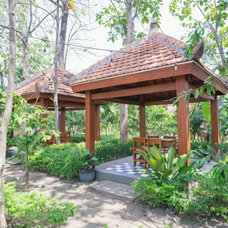 RedDoorz @ Panglima Sudirman Madiun Отели в г. Мадиун