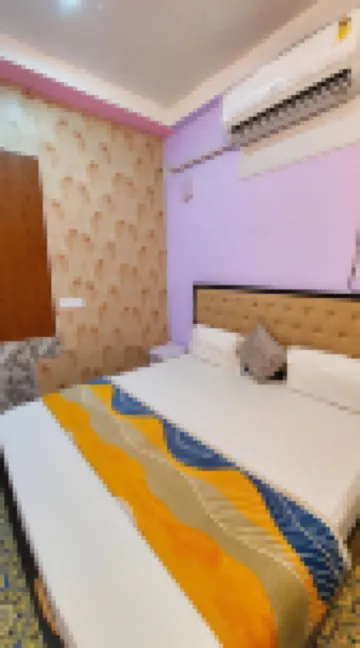 The Rainbow Residency, Assi Ghat Varanasi Hotels near Assi Ghat Varanasi