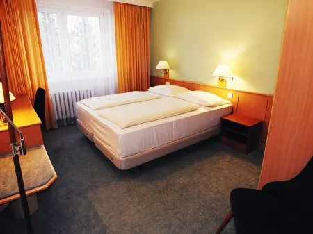 Werrapark Resort Hotel Frankenblick Отели в г. Нойштадт-ам-Ренштайг