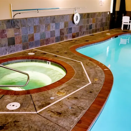 Rivertide Suites