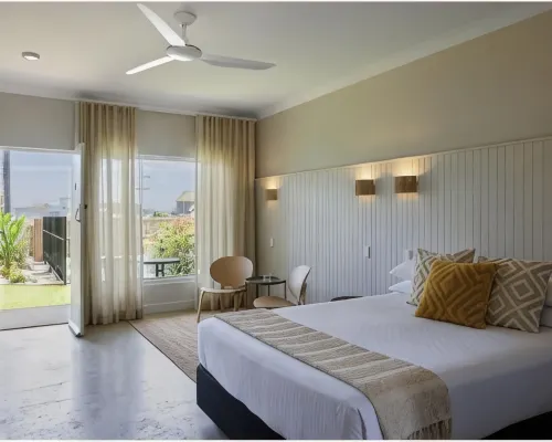 South Pacific Palms Motor Inn Hotels in Tuncurry