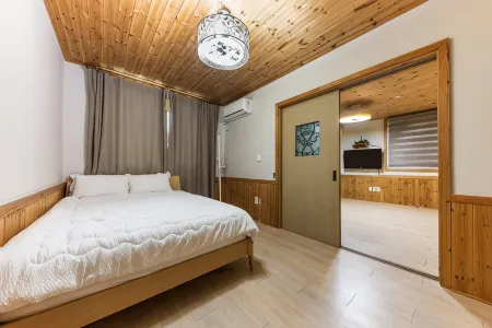 Taean Mamma Mia Pension Отели рядом с достопримечательностью «Mallip'o-haesuyokchang»