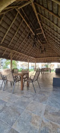 Depa en Condo a 5 Mins. de Playa! Отели в г. Манзанилло