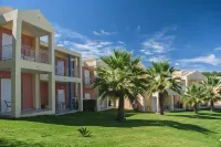 Olympion Village - parking
