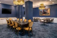 The Peregrine Omaha Downtown Curio Collection by Hilton - breakfast
