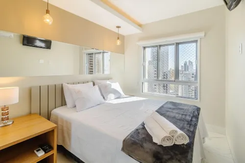 Apart w/ 2 Suites in Condominium with Pool Swr1502