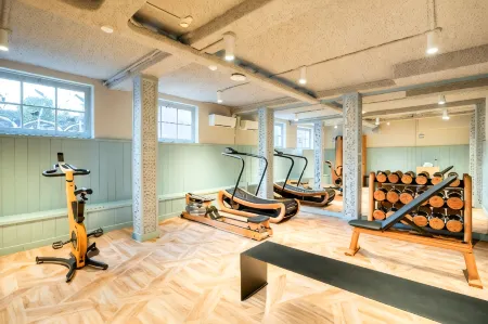 Citadines Canal Amsterdam Отели рядом с достопримечательностью «Dopey's Elixir»