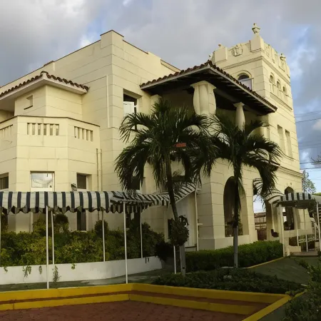 Hotel Dos Mares