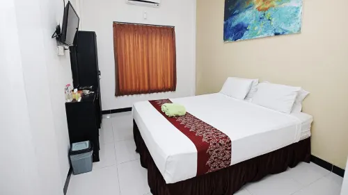 Tirta Kencana Hotel & Garden Resto