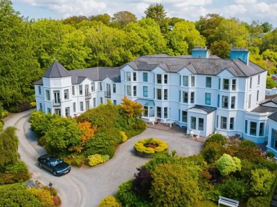 Seaview House Hotel