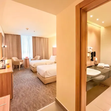 La Casa Hotel Amman by Fhm Отели рядом с достопримечательностью «Детский музей»