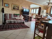 2 Bedroom Private vacation home in Laghetto Hotels in Guidonia Montecelio