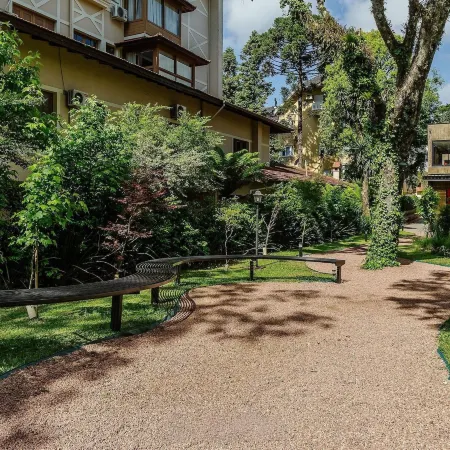 Modern and Complete Stays in Gramados Tourist Center - Cbgs