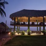 Sambo Mambo Beach Hotel - parking