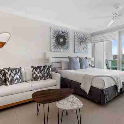 Ocean Breeze Villa Rooms