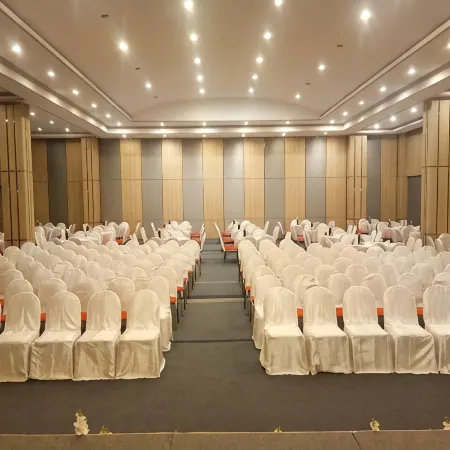 Nattirat Grand Hotel