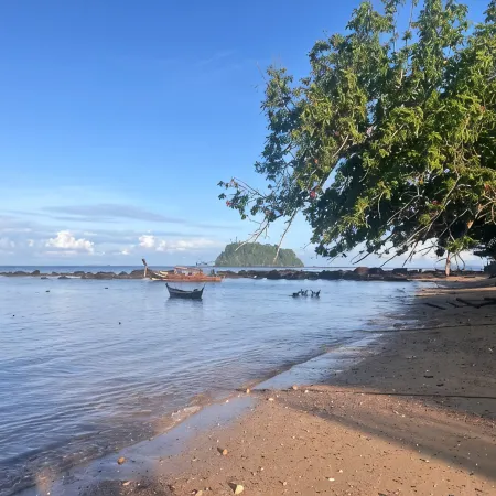 Ban slow life Koh Libong
