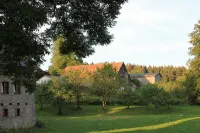 Landgasthof Haueis - Pensions