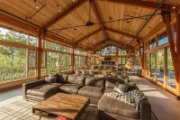 Luxury 5Br on Nat'l Forest: Private Lake, Pool & Hot Tub, Ski Keystone & Breck