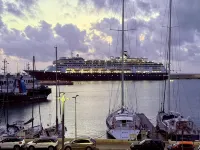 In the heart of the city, near the sea, the Port and the Railway Station... - Apartments