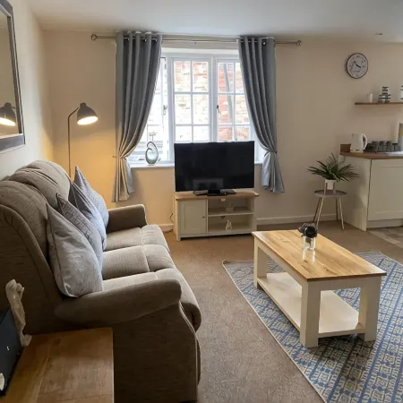 Ludlow Cozy Apartment Retreat