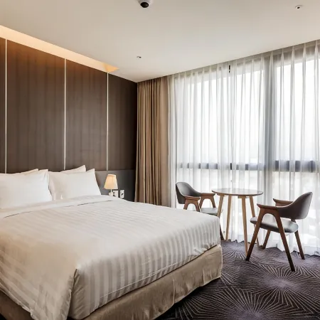 Golden Daisy Hotel