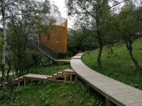 Guanshan Prairie Huaxi Sushang Tree House Hostel - 2-Star