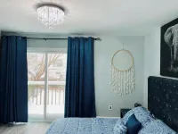 TOWNHOUSE🏠5BR/2BATH/2 FLOORS/ FREE PARKING/BBQ 🤩