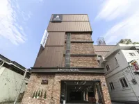 Busan Yongho-dong Athena Hotel