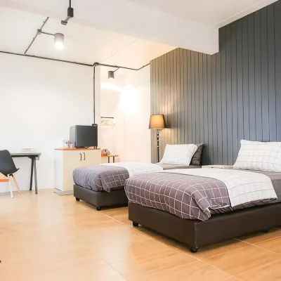 Sleep Sleep Suanphak Hotels near Sala Thammasop