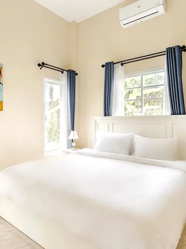 รูปภาพของVilla Lacroix Luxury Organic Farm Stay w Bathtubs