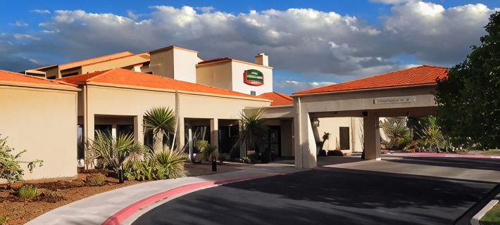 Courtyard Albuquerque Airport Hotels in Albuquerque