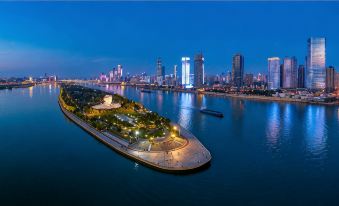 Hunan News International Hotel