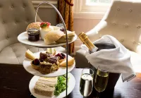 The Angel Hotel - breakfast