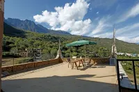 Jiaju Zangzhai Luobu Homestay