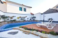 Suzhou Banmu Xianyun Homestay (Xishan Scenic Area) - Villas