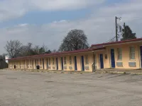 阿波羅旅館和房車公園 弗里斯通縣酒店