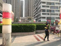 Langqin Themed Homestay (Baolong Plaza)