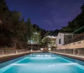 Nanshan Inn