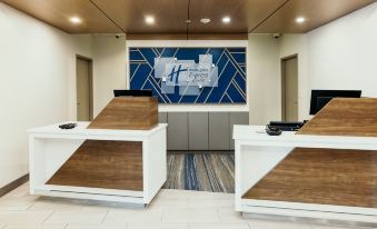 Holiday Inn Express & Suites URBANDALE DES MOINES by IHG