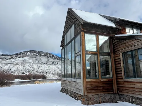 Extraordinary Riverfront Home in the Heart of the Big Hole Valley. - Hot Tub
