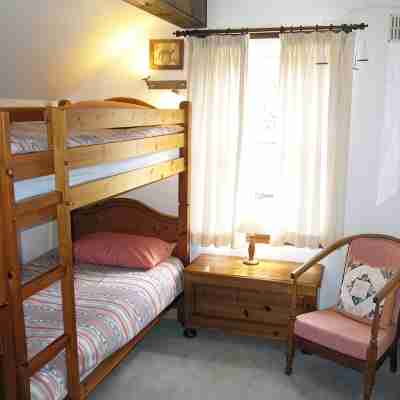 Lovely Waterfront Cottage With Stunning sea Views and log Fire Rooms