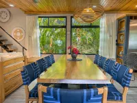 Beachfrontgem Perfect for Large Family Gatherings and Friend Reunions Hotels in Savegre