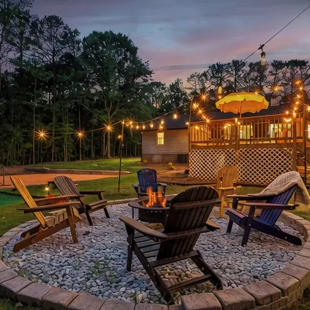 Near AtL, Pickleball, Golf, Pool, Karaoke, Tikibar, 1.25 Acre Private Retreat