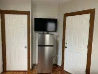1 mile from Strong URMC, Downtown Rochester Micro Studio Tiny House Apartment - 2-Star