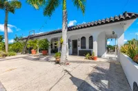 Ocean View, Mountain TOP Villa Near Steps Beach