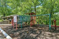 Colorful, Fun-Filled Condo - 5 Minutes to SDC - Apartments
