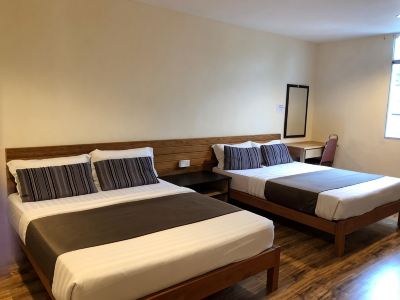 Hotel Sarina